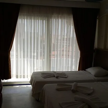 Ozgun Hotel de apartamente
