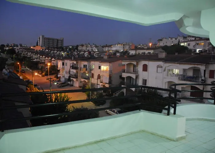 Apart Otel Ozgun Kuşadası